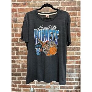 Men's Charlotte Hornets T-Shirt, Homage Brand, Unisex XL, NBA Hornets Shirt
